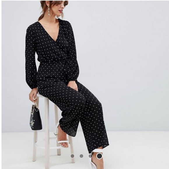 H22 NWT ASOS Black And White Polka Dot Jumpsuit - Picture 1 of 11